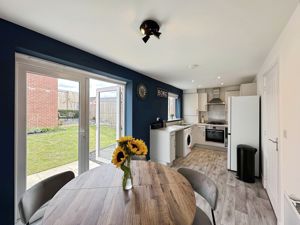 Photo 14- click for photo gallery